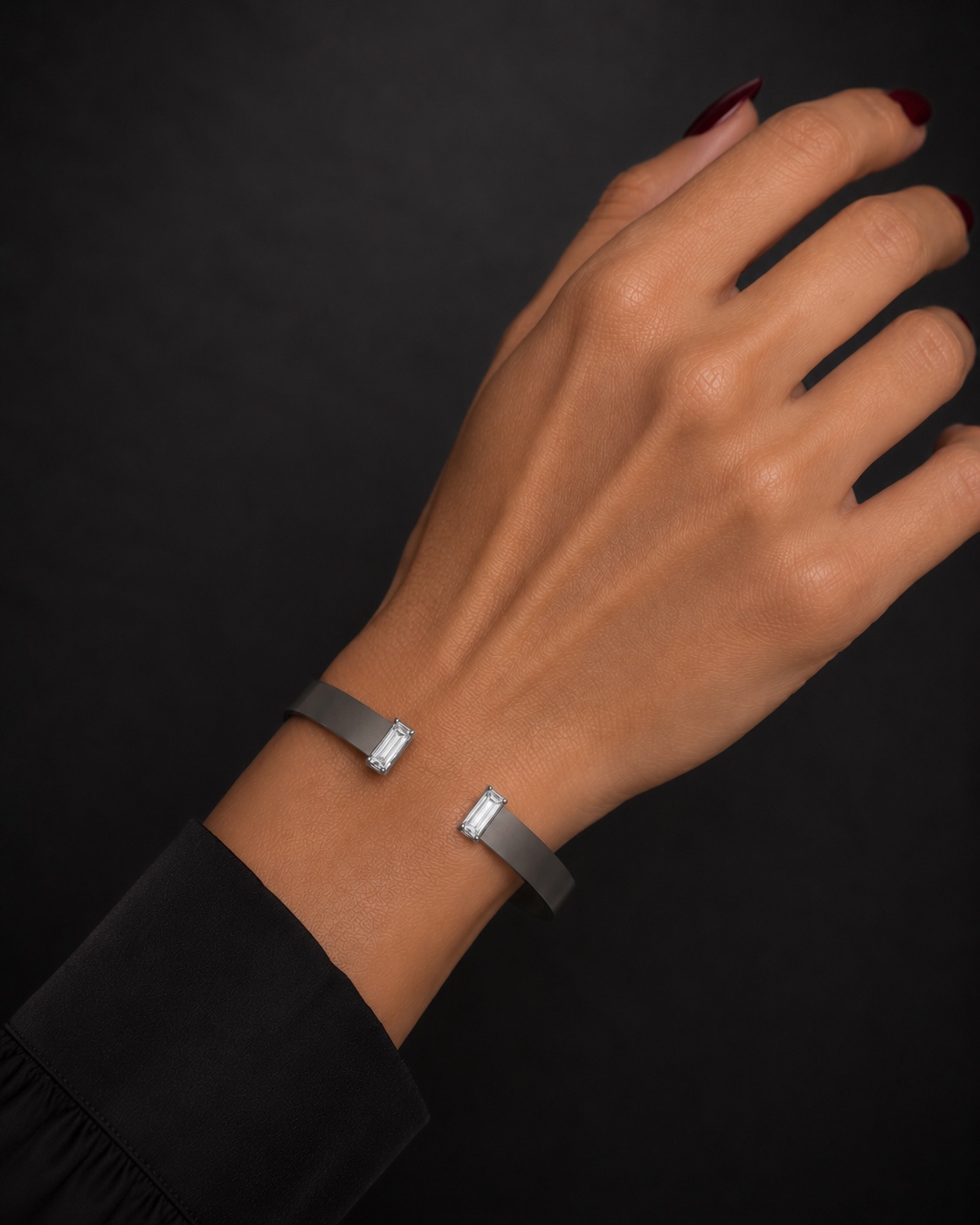 Titanium Open Band Baguette Diamond Bracelet — Titanium by LVC, Diamond House Roma — vista 2